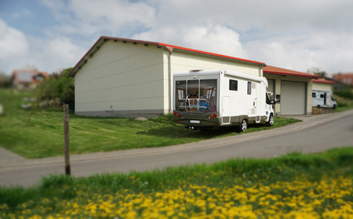 Wohnmobil auf dem Stellplatz